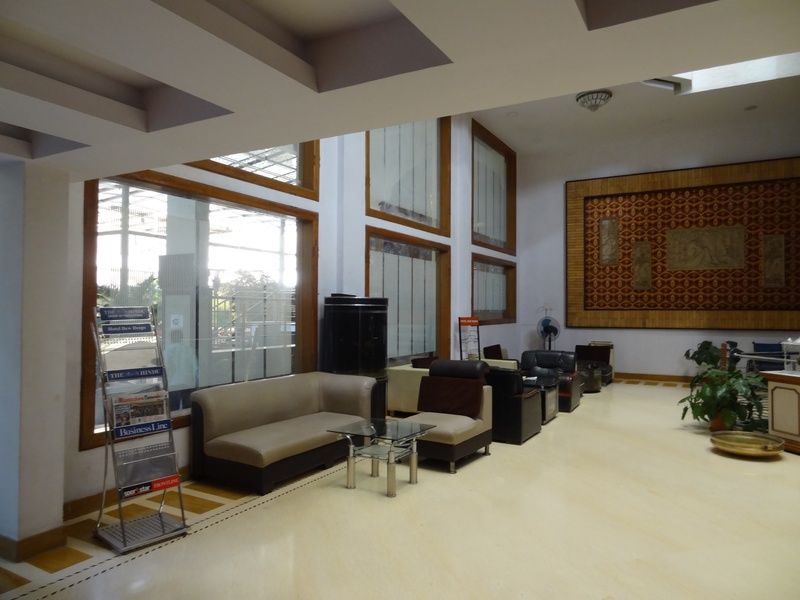 Golden Metro Hotel Bangalore Extérieur photo