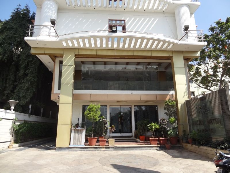 Golden Metro Hotel Bangalore Extérieur photo