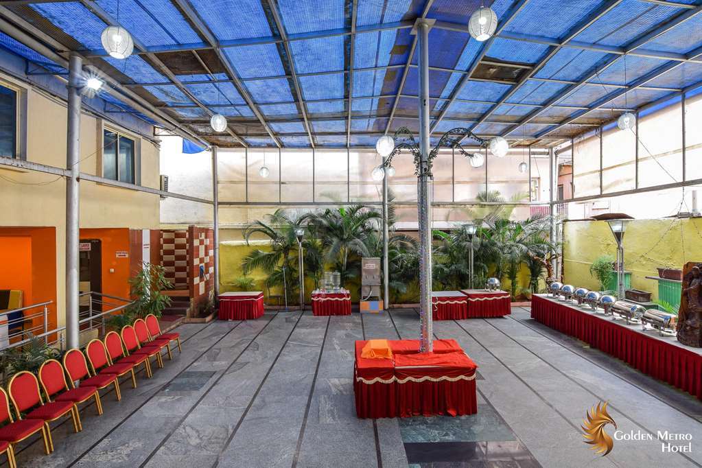 Golden Metro Hotel Bangalore Extérieur photo