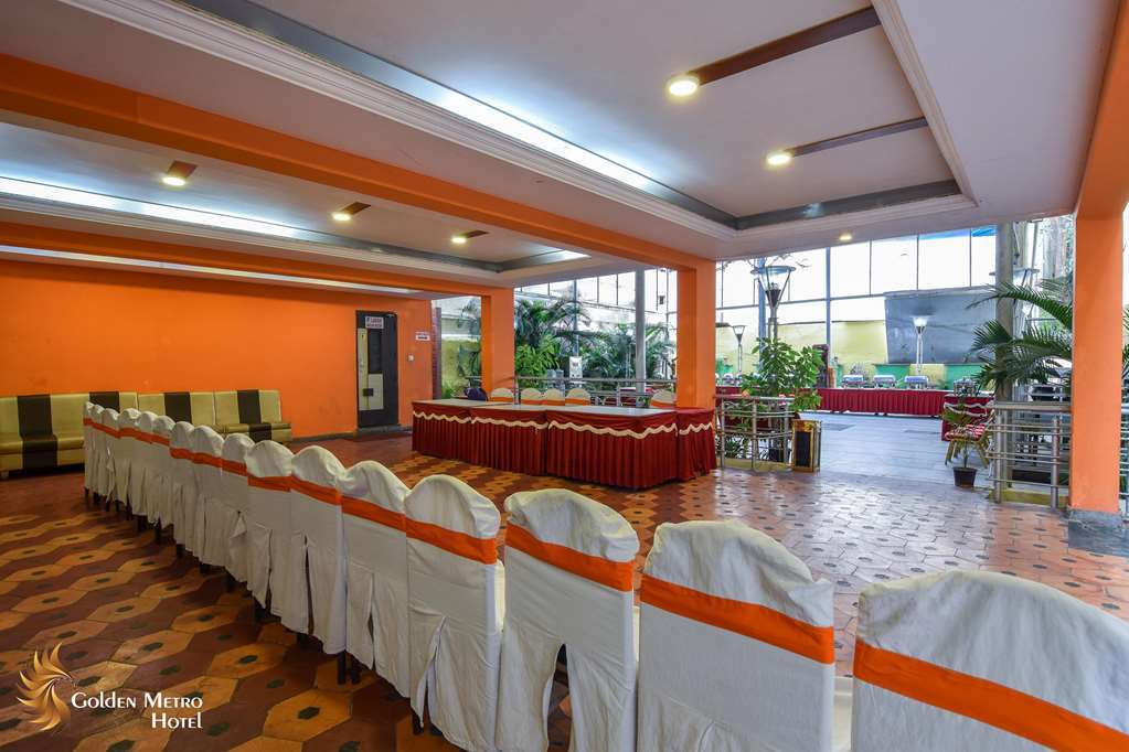Golden Metro Hotel Bangalore Extérieur photo
