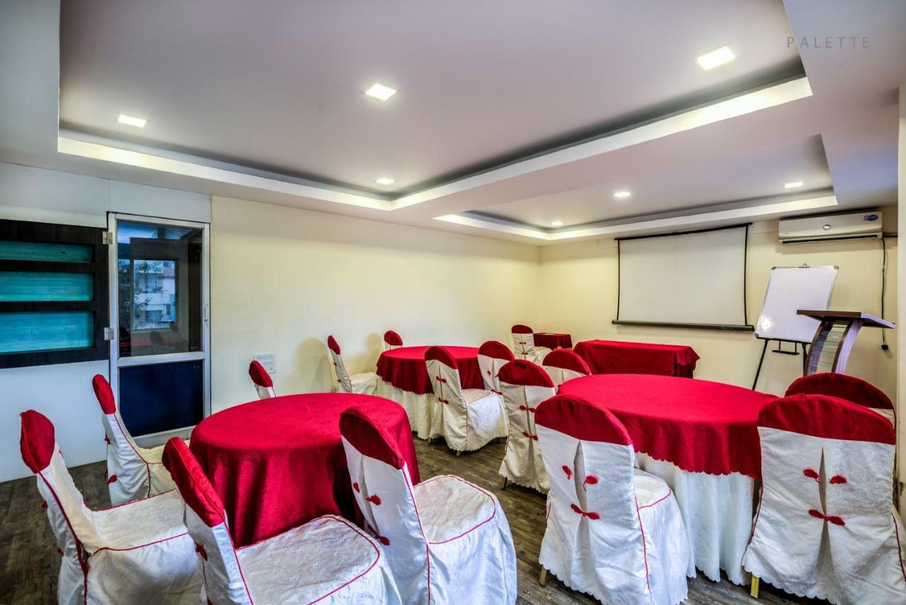 Golden Metro Hotel Bangalore Extérieur photo